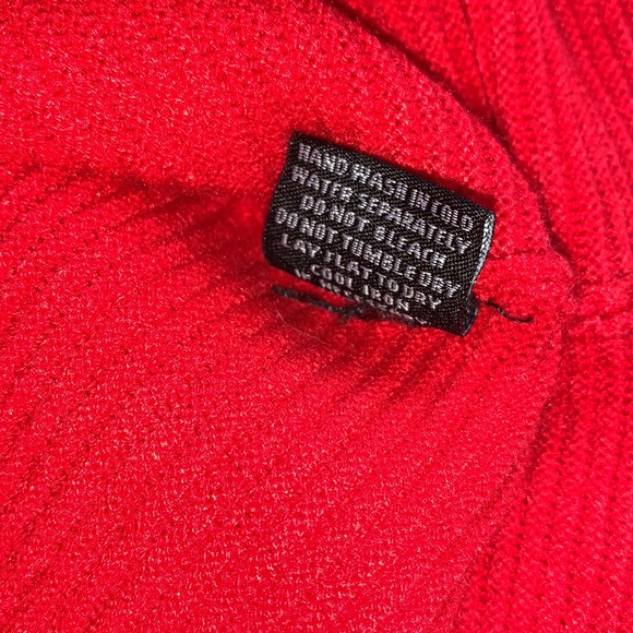 Red Ribbed Sweater Medium - Picture 4 of 5